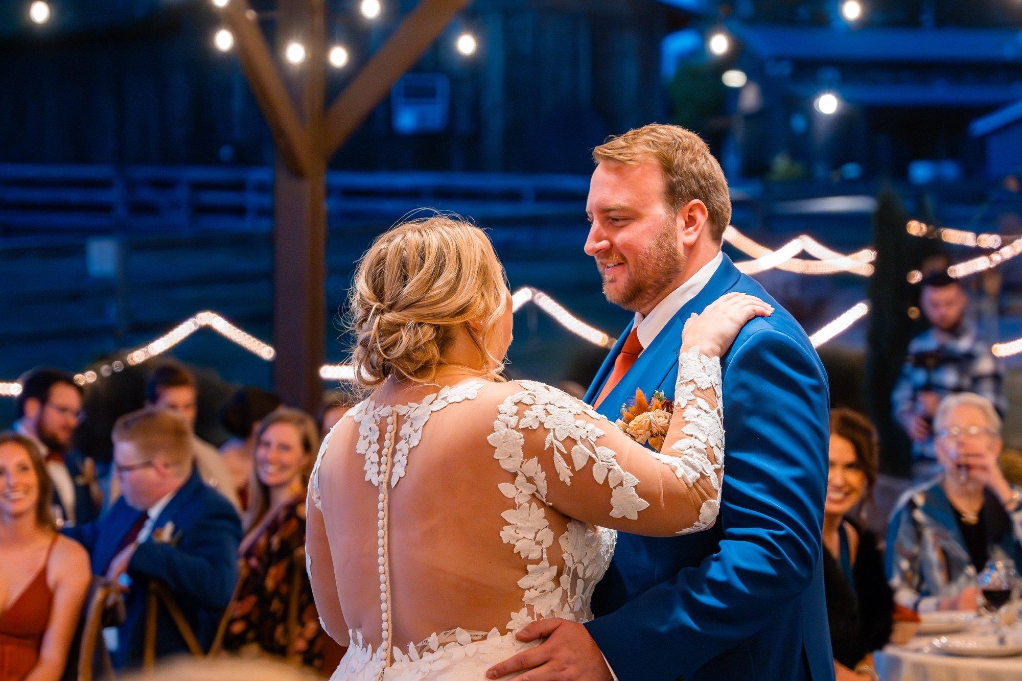 carousel-hero-element image-3